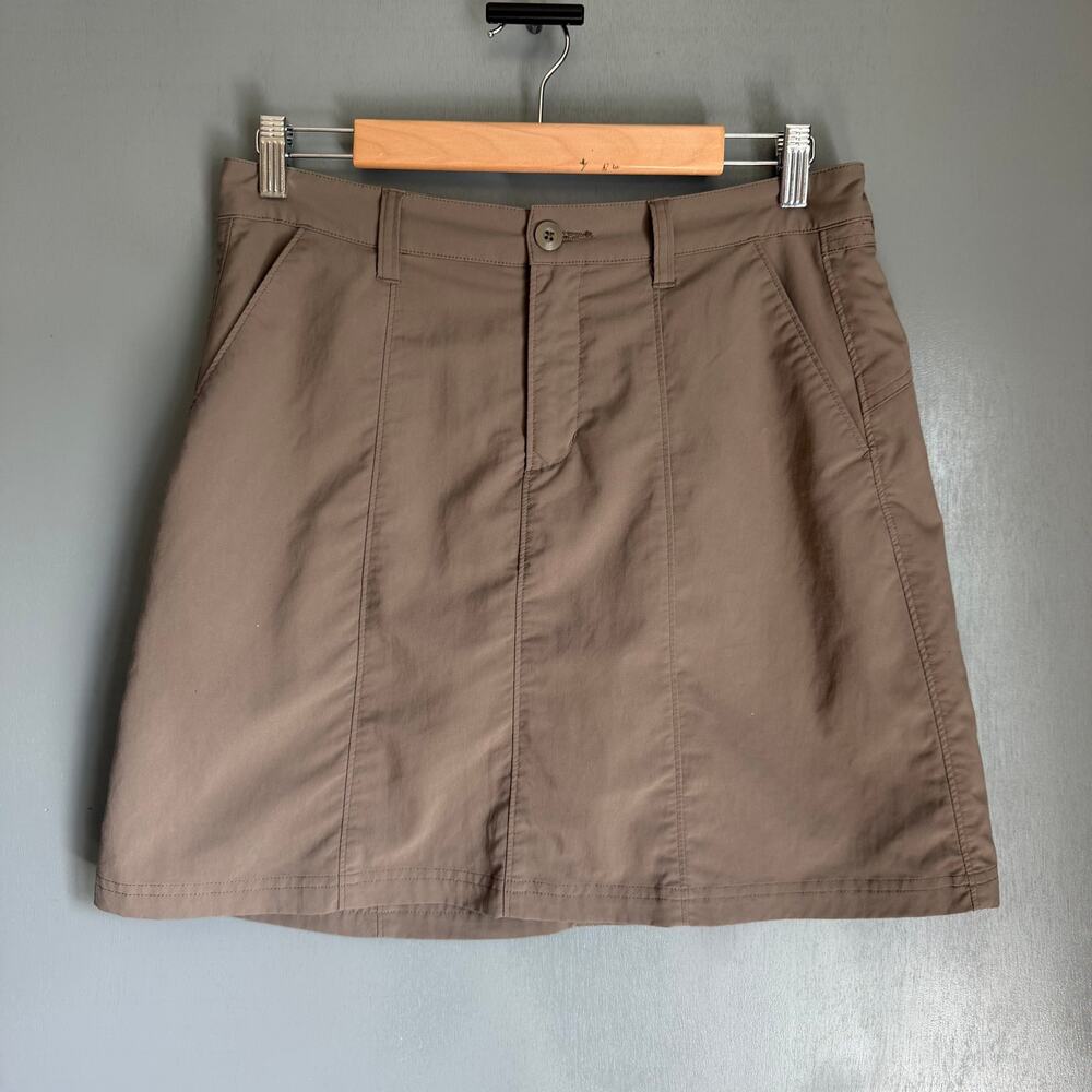 PATAGONIA Women's 6 Tan Skort Outdoor Lightweight Athleisure Gorpcore Hiking